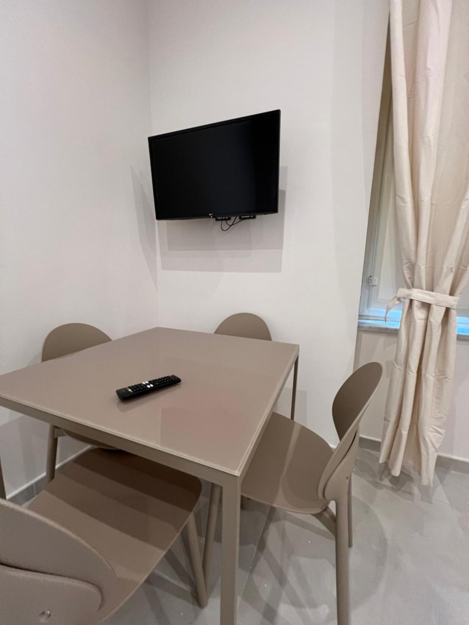 Appartement Ninetta A Toledo à Naples Extérieur photo