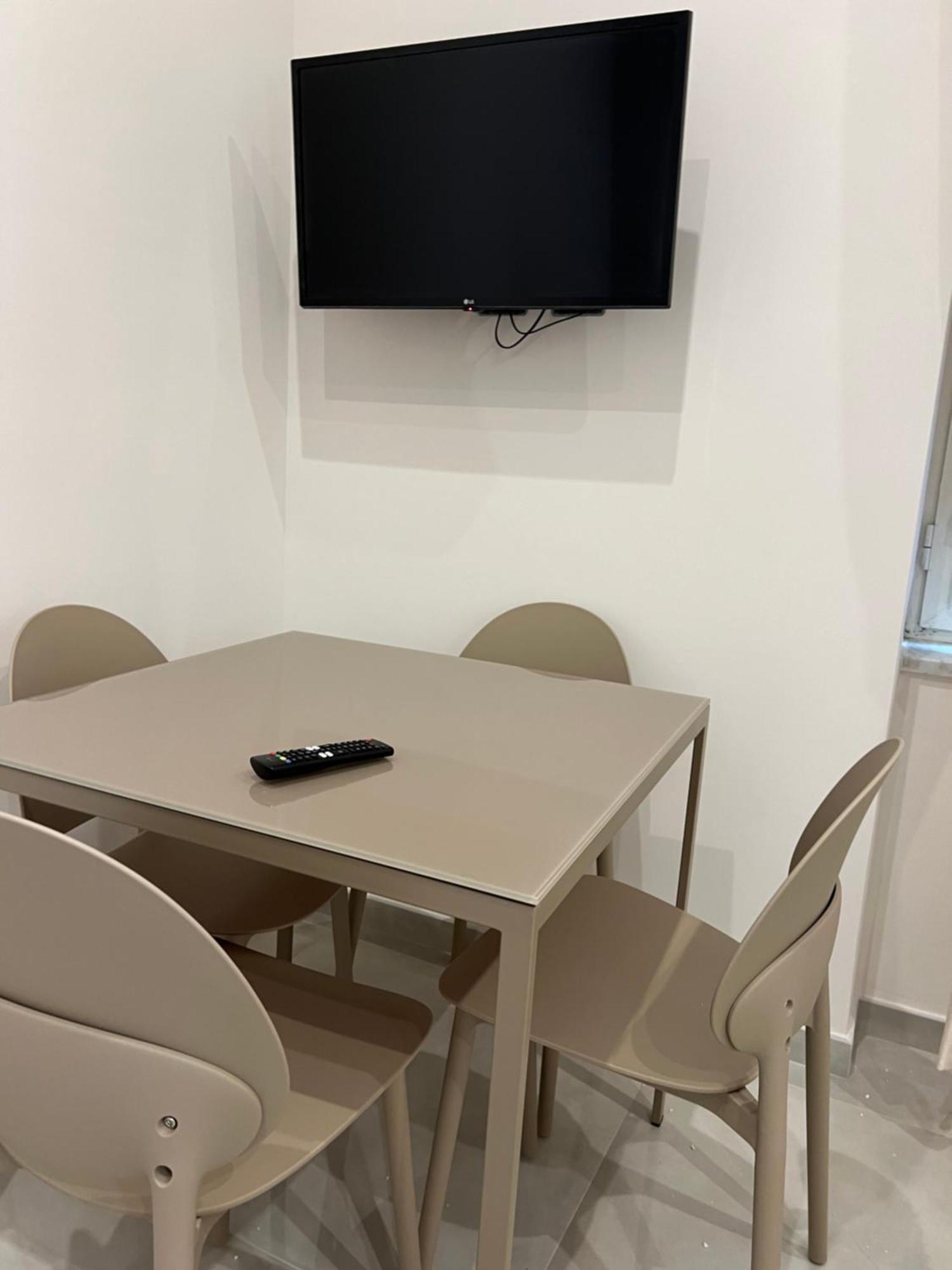 Appartement Ninetta A Toledo à Naples Extérieur photo